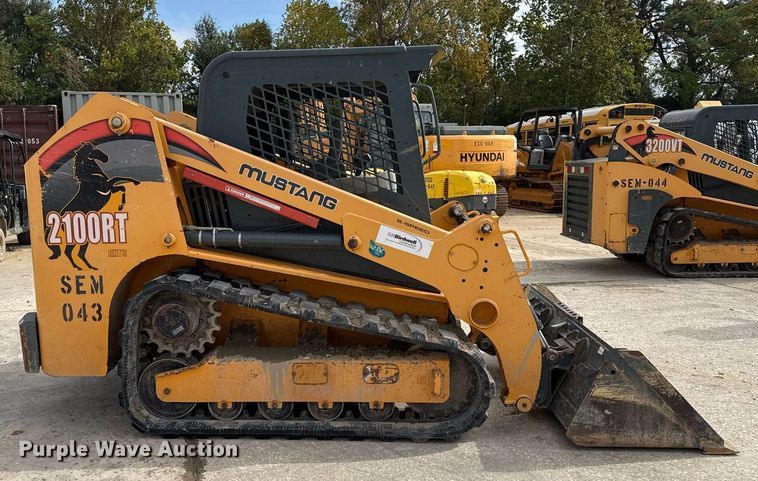 image for item OK9390 Mustang 2100RT tracked skid steer loader