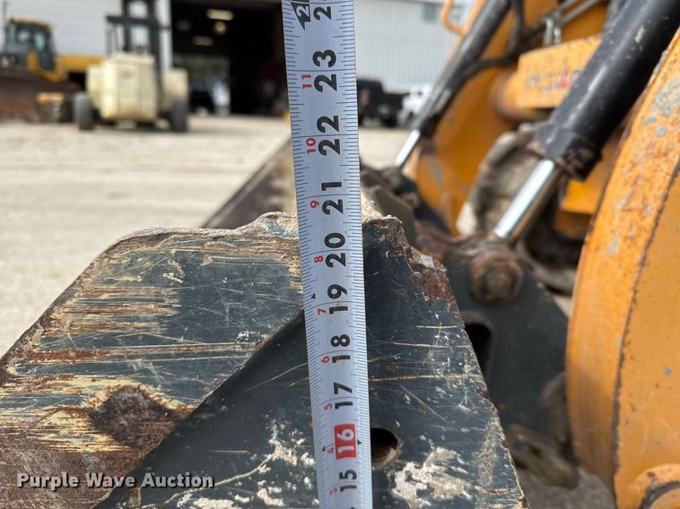 image for item OK9390 Mustang 2100RT tracked skid steer loader