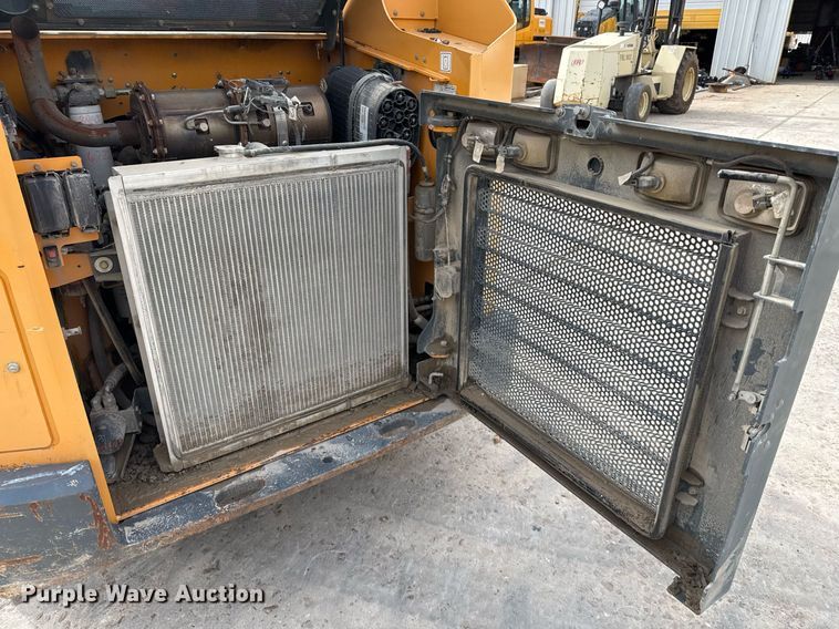 image for item OK9390 Mustang 2100RT tracked skid steer loader