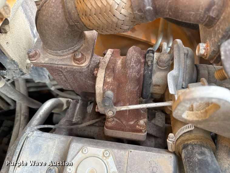 image for item OK9390 Mustang 2100RT tracked skid steer loader