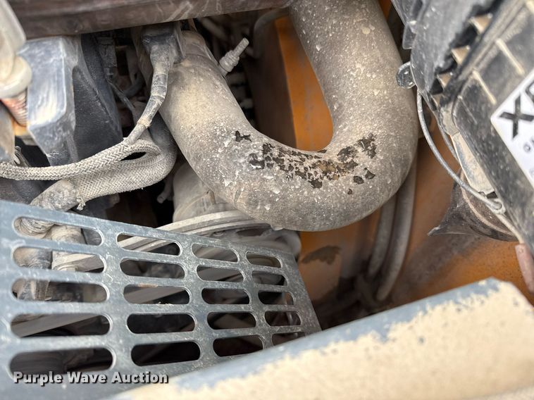 image for item OK9390 Mustang 2100RT tracked skid steer loader