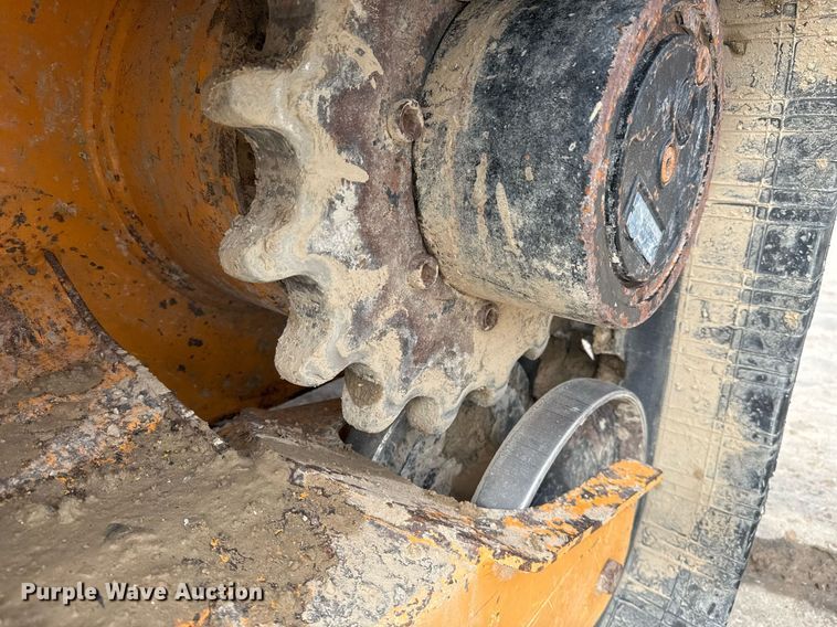 image for item OK9390 Mustang 2100RT tracked skid steer loader