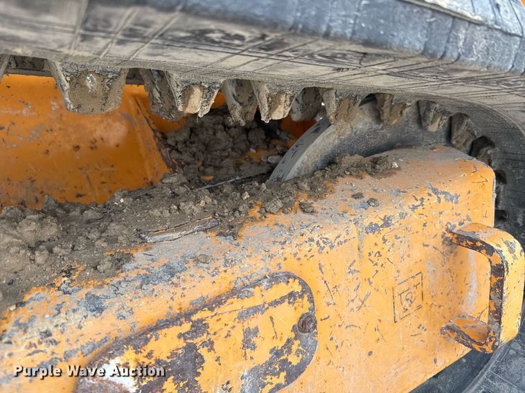 image for item OK9390 Mustang 2100RT tracked skid steer loader