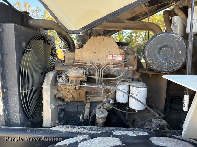 image for item OK9391 1997 Ingersoll-Rand SD-100D single drum vibratory roller