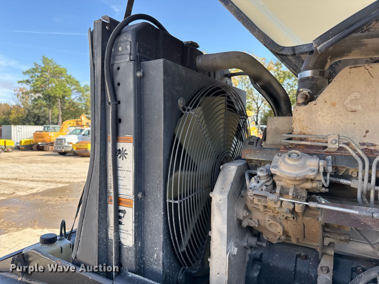 image for item OK9391 1997 Ingersoll-Rand SD-100D single drum vibratory roller