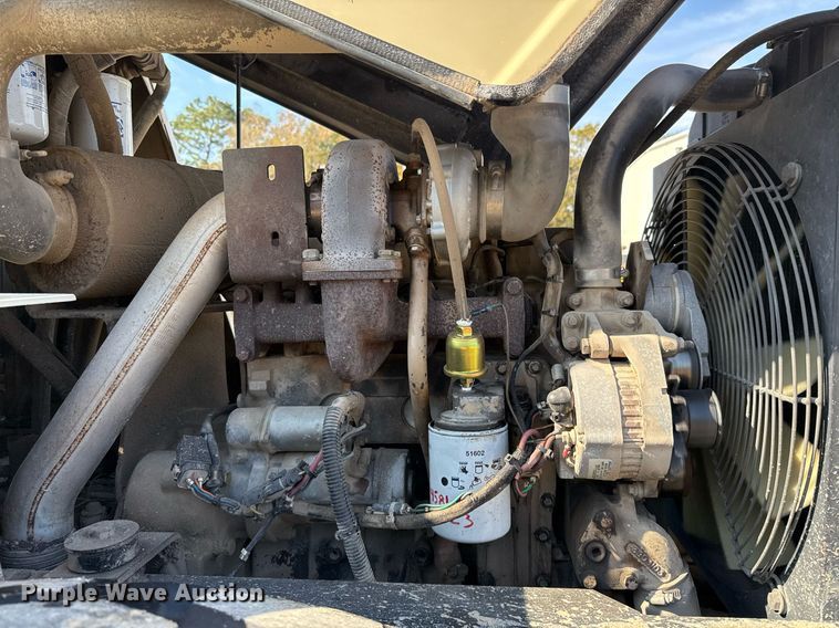 image for item OK9391 1997 Ingersoll-Rand SD-100D single drum vibratory roller