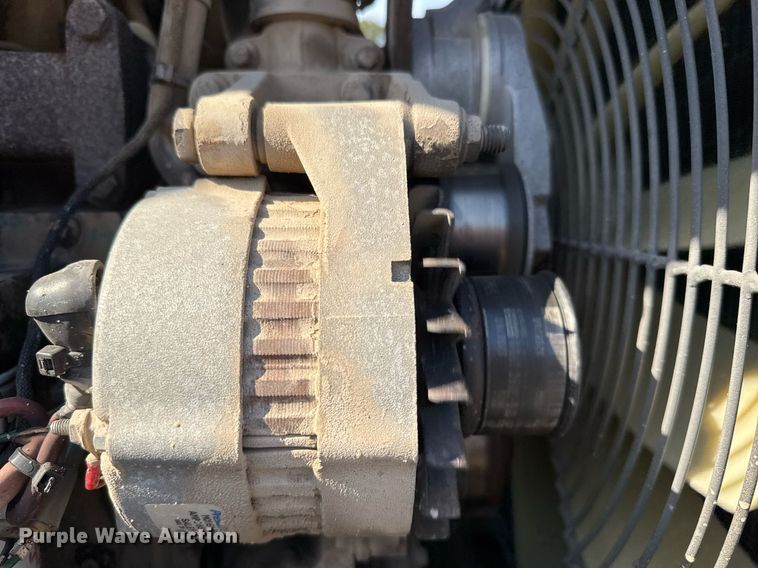 image for item OK9391 1997 Ingersoll-Rand SD-100D single drum vibratory roller