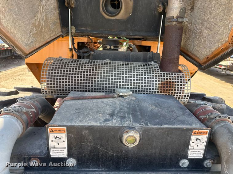 image for item OK9392 2004 Case SV212 single drum vibratory roller