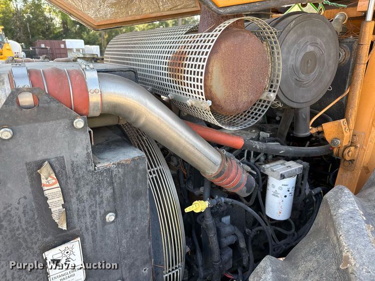 image for item OK9392 2004 Case SV212 single drum vibratory roller