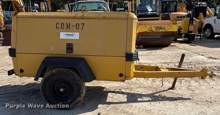 image for item OK9393 2000 Ingersoll-Rand P185WIR air compressor