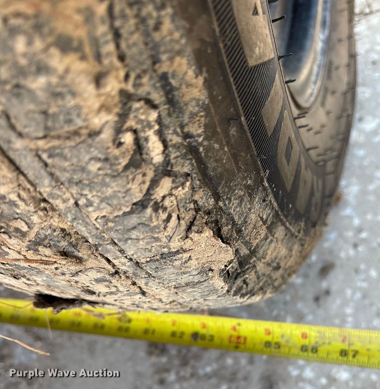 image for item OK9393 2000 Ingersoll-Rand P185WIR air compressor