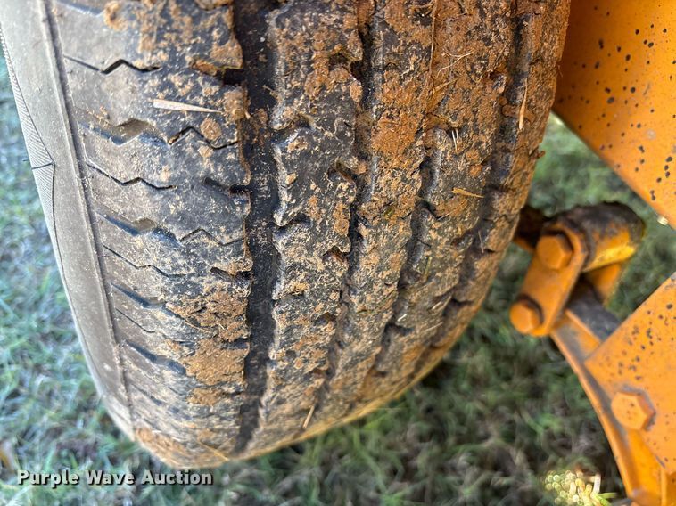 image for item OK9405 2006 LeeBoy L500 tack distributer trailer