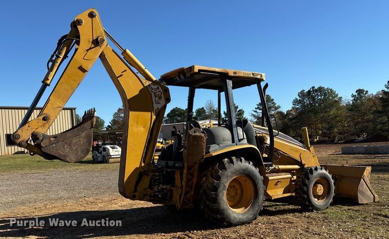 image for item OK9414 2005 Caterpillar 420D backhoe