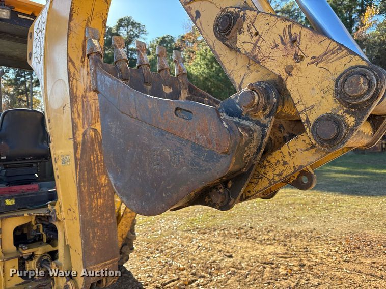 image for item OK9414 2005 Caterpillar 420D backhoe
