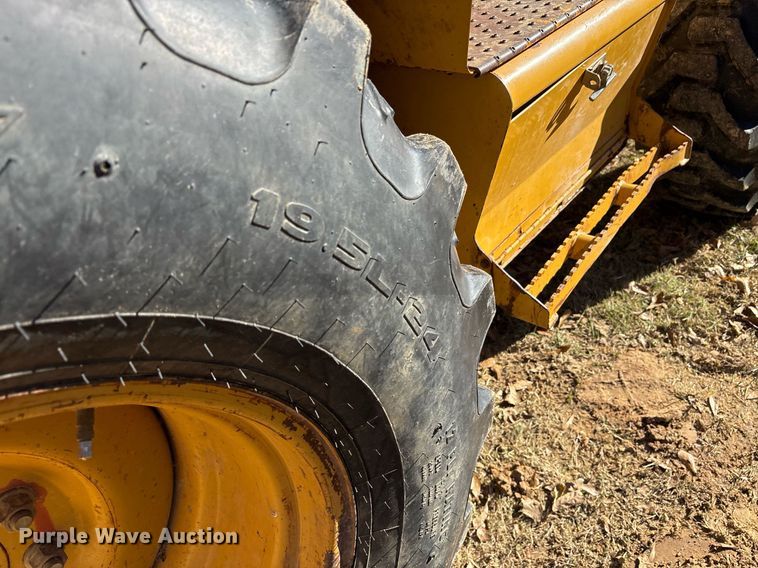 image for item OK9414 2005 Caterpillar 420D backhoe