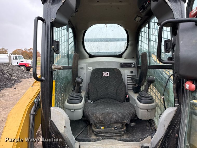 image for item OK9426 2013 Caterpillar 299D tracked skid steer loader