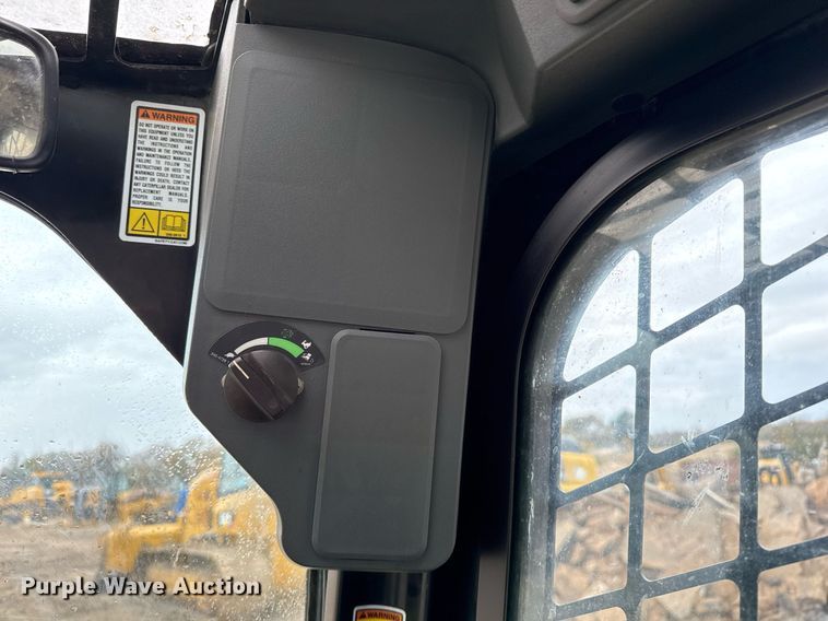 image for item OK9426 2013 Caterpillar 299D tracked skid steer loader