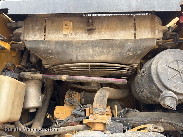 image for item OK9426 2013 Caterpillar 299D tracked skid steer loader