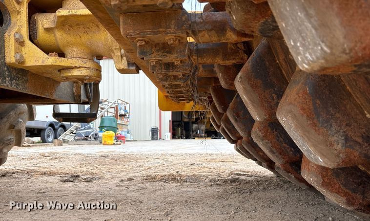 image for item OK9432 Bomag BW211PD-40 single drum roller