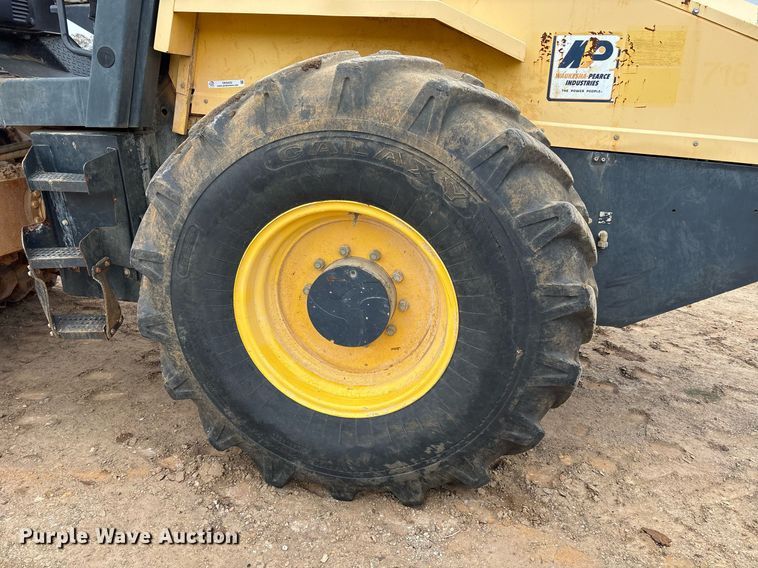 image for item OK9432 Bomag BW211PD-40 single drum roller