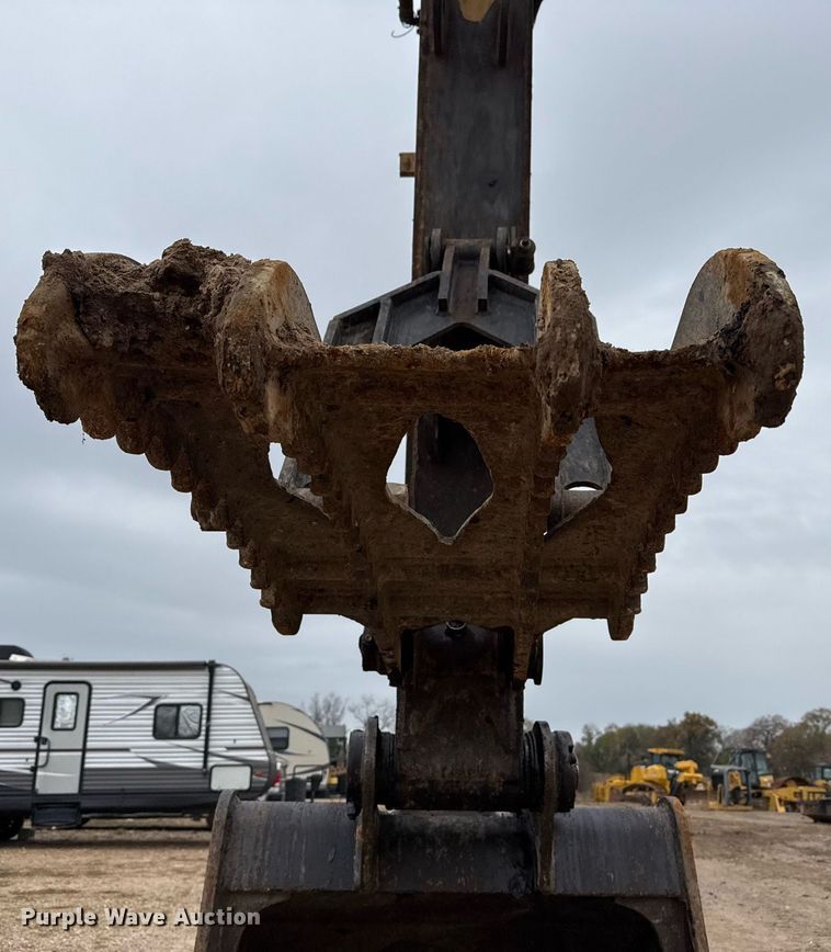 image for item OK9434 2013 Caterpillar 320E L excavator