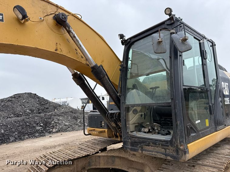 image for item OK9434 2013 Caterpillar 320E L excavator