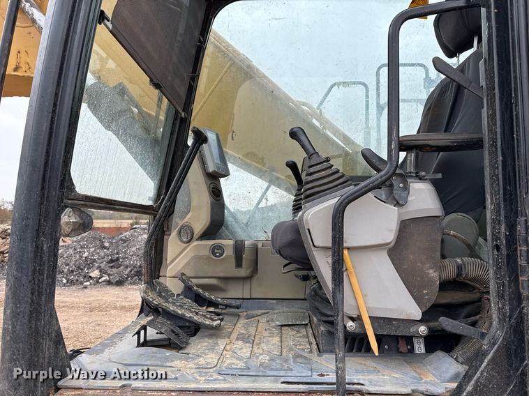image for item OK9434 2013 Caterpillar 320E L excavator