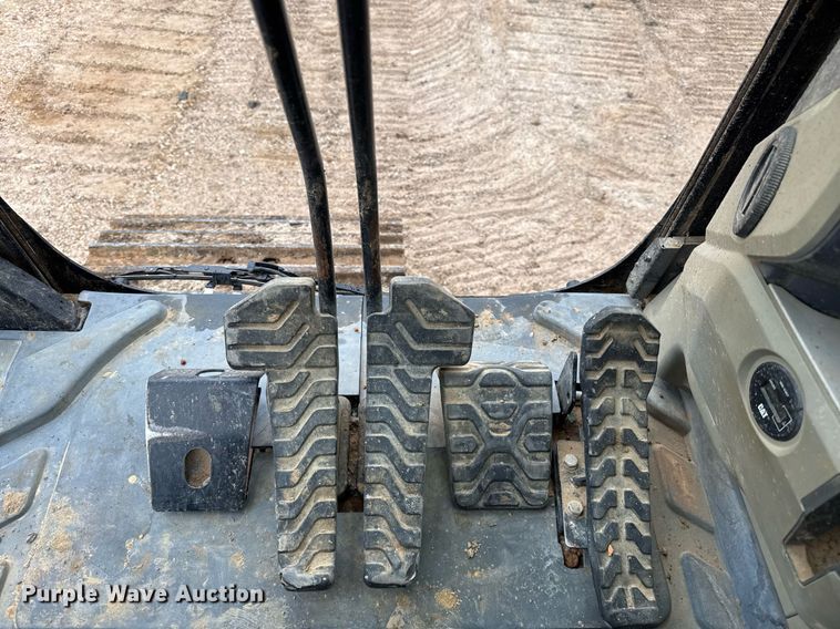 image for item OK9434 2013 Caterpillar 320E L excavator