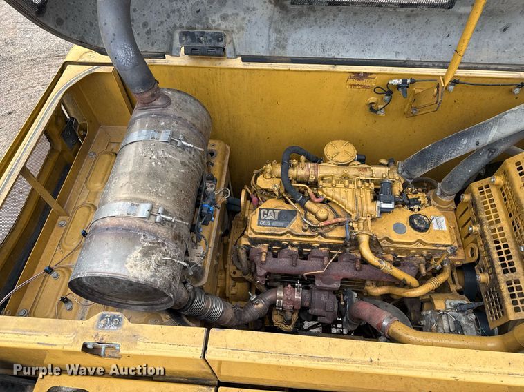 image for item OK9434 2013 Caterpillar 320E L excavator