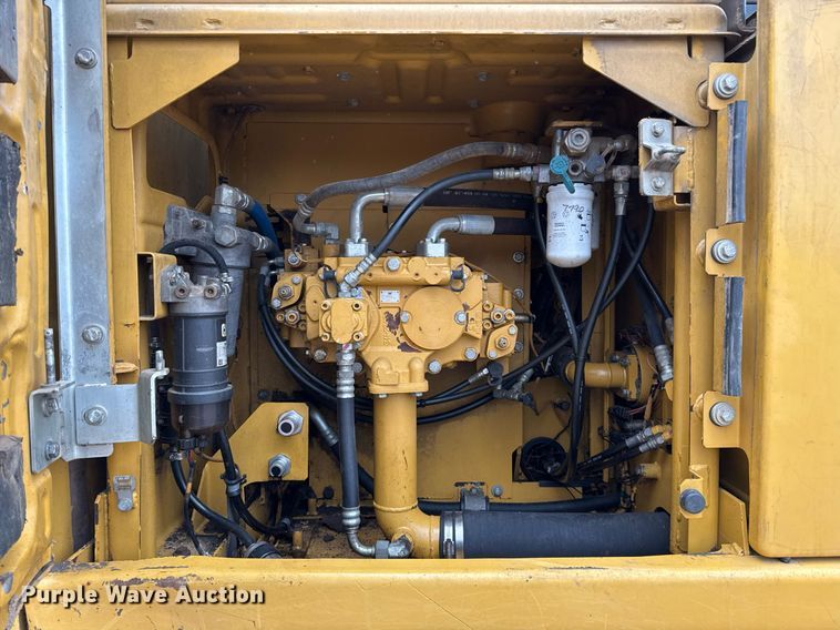 image for item OK9434 2013 Caterpillar 320E L excavator