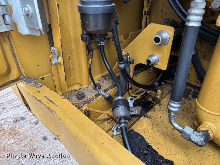 image for item OK9434 2013 Caterpillar 320E L excavator