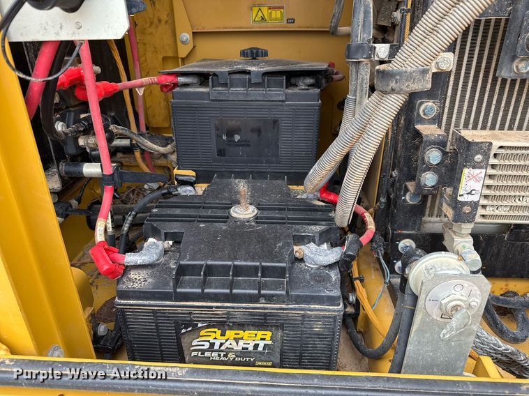 image for item OK9434 2013 Caterpillar 320E L excavator