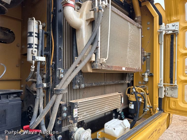 image for item OK9434 2013 Caterpillar 320E L excavator