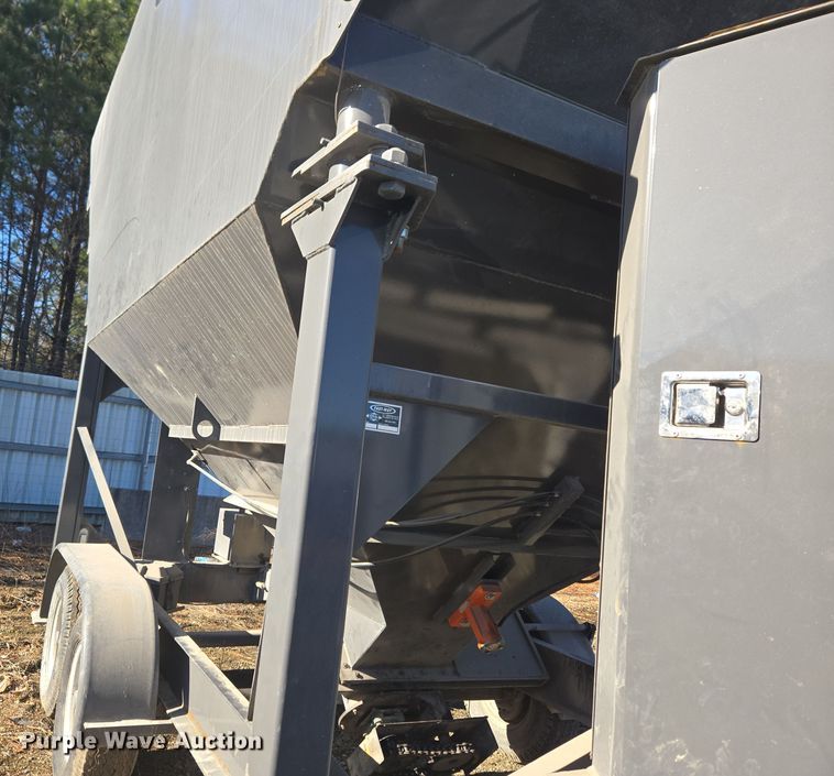 image for item YA0079 2021 Fast-Way Silow 210A1 cement silo