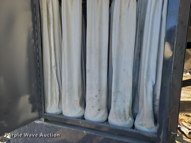 image for item YA0079 2021 Fast-Way Silow 210A1 cement silo