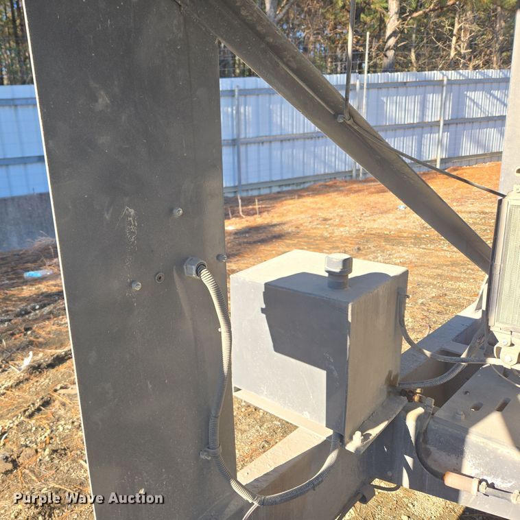 image for item YA0079 2021 Fast-Way Silow 210A1 cement silo