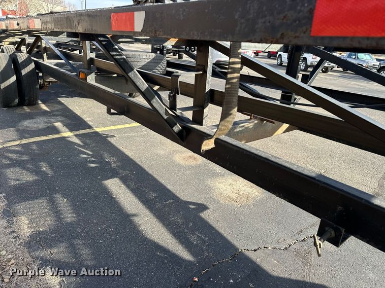 image for item DF8445 2019 Kaufman wedge car carrier