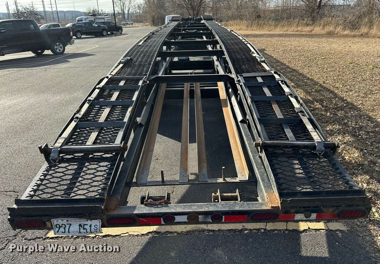 image for item DF8445 2019 Kaufman wedge car carrier