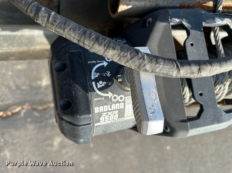 image for item DF8445 2019 Kaufman wedge car carrier