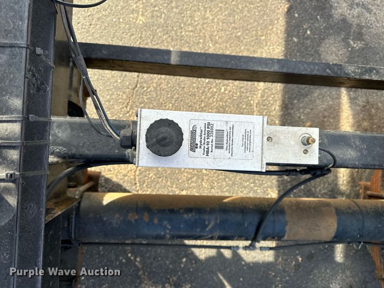 image for item DF8445 2019 Kaufman wedge car carrier