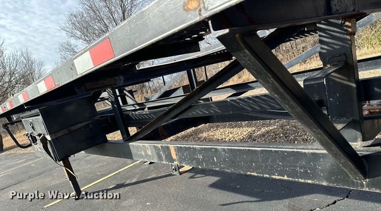 image for item DF8445 2019 Kaufman wedge car carrier