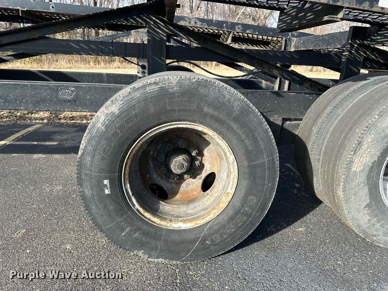 image for item DF8445 2019 Kaufman wedge car carrier