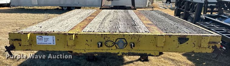 image for item DM2731 1979 Transcraft drop deck equipment trailer