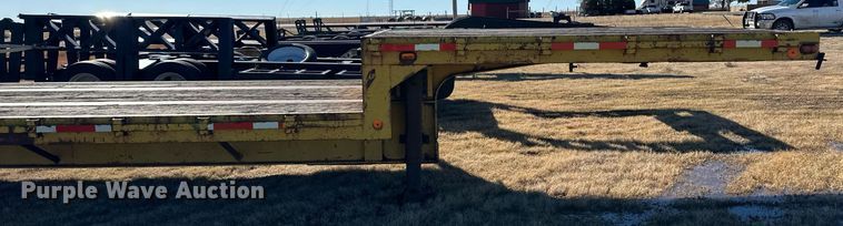 image for item DM2731 1979 Transcraft drop deck equipment trailer
