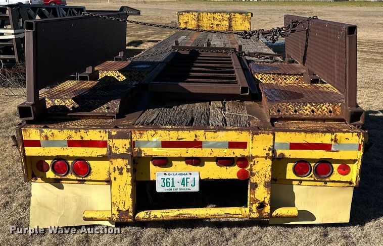 image for item DM2731 1979 Transcraft drop deck equipment trailer