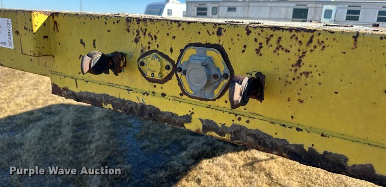 image for item DM2731 1979 Transcraft drop deck equipment trailer