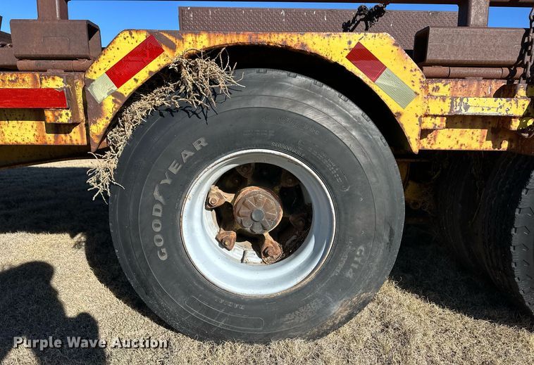 image for item DM2731 1979 Transcraft drop deck equipment trailer