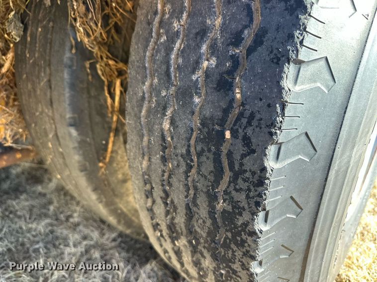 image for item DM2731 1979 Transcraft drop deck equipment trailer