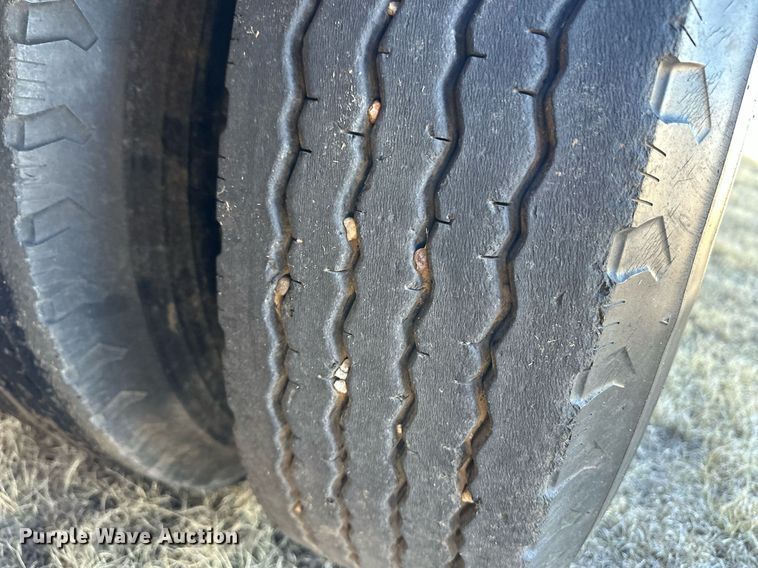 image for item DM2731 1979 Transcraft drop deck equipment trailer