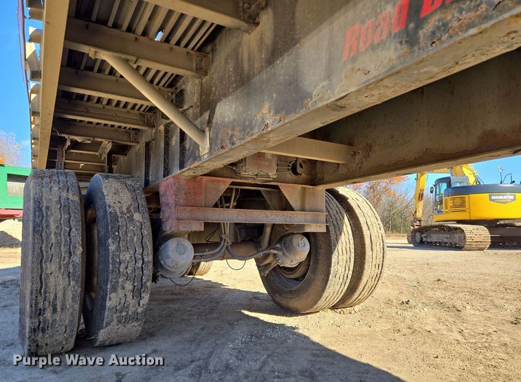 image for item DP6725 1999 Wilson flatbed trailer